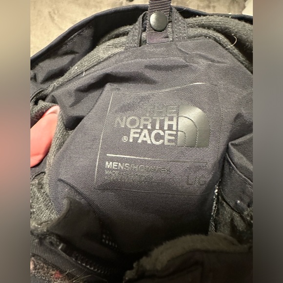 TheNorthFace black hooded shell jacket -Sold - Picture 3 of 12